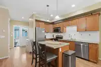 7 4910 CENTRAL AVENUE - thumbnail 1