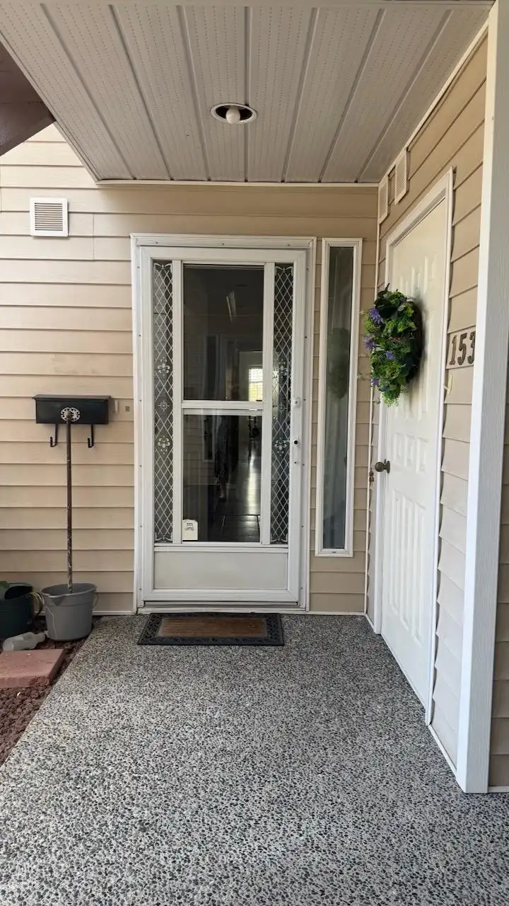 153 6875 121 STREET - photo 3 of 38