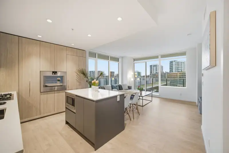 619 6300 MINORU BOULEVARD - photo 4 of 26
