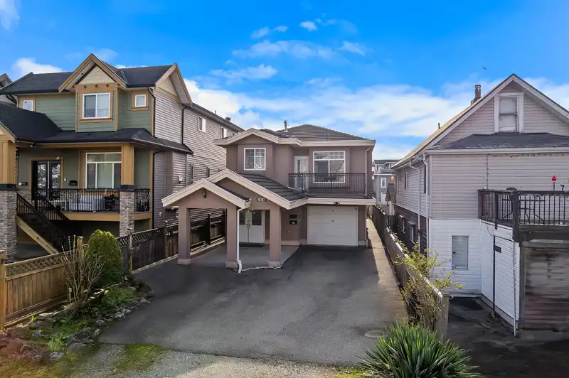 268 HAMPTON STREET - photo 2 of 40