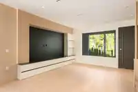 4475 WALLACE STREET - thumbnail 6