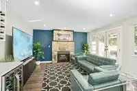 20812 43 AVENUE - thumbnail 2