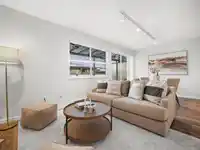 935 E 8TH AVENUE - thumbnail 4