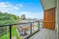 2 909 FIRST STREET - thumbnail 4