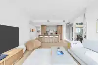 306 2325 EMERY COURT - thumbnail 2