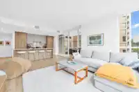 306 2325 EMERY COURT - thumbnail 3