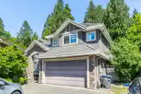 9766 160A STREET - thumbnail 2