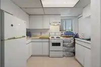2750 KINGSFORD AVENUE - thumbnail 32