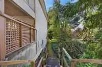 2750 KINGSFORD AVENUE - thumbnail 34