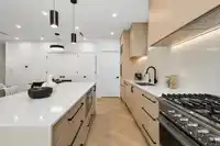 1 3639 E 46TH AVENUE - thumbnail 5