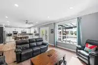21670 89 AVENUE - thumbnail 9