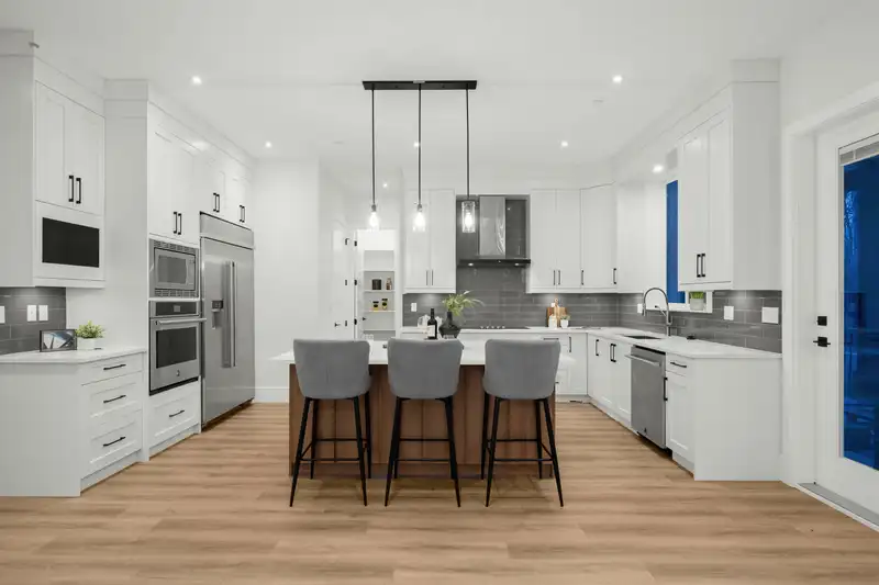 11018 243B STREET - photo 1 of 40