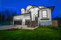 11018 243B STREET - thumbnail 2