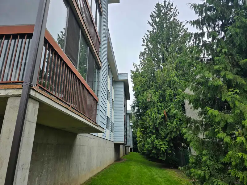234 2279 MCCALLUM ROAD - photo 3 of 9