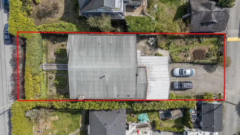 635 E KEITH ROAD - photo 4 of 39