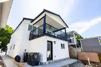 112 SPRINGFIELD DRIVE - thumbnail 1