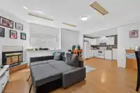 9416 163A STREET - thumbnail 23