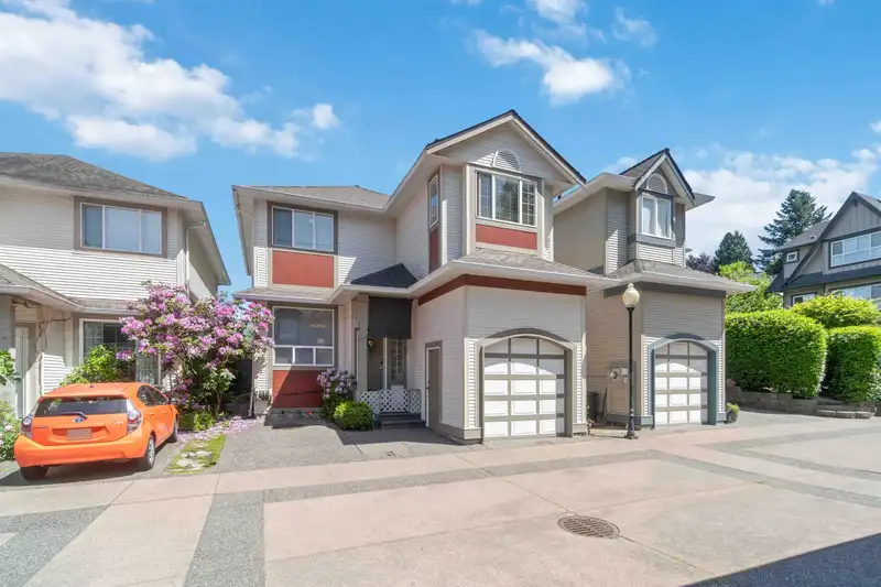7 2125 CLARKE STREET - photo 1 of 24