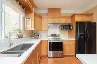 21735 47B AVENUE - thumbnail 16