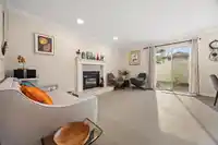 43 8120 GENERAL CURRIE ROAD - thumbnail 5