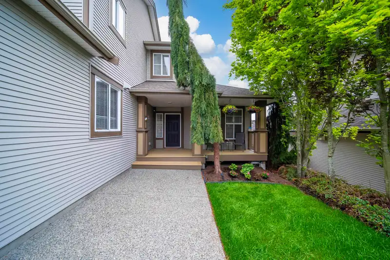6924 197B STREET - photo 3 of 40
