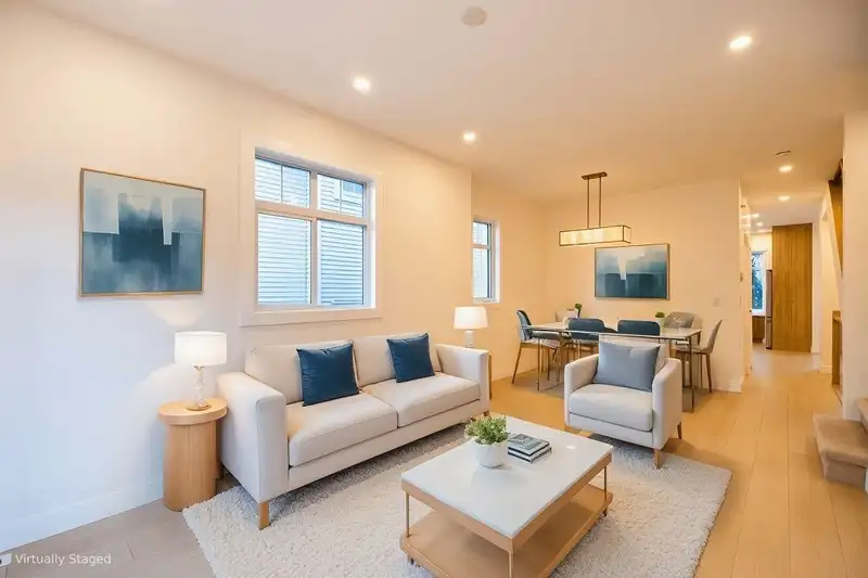 5 19551 66 AVENUE - photo 2 of 34