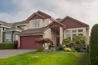 6758 150 STREET - thumbnail 1