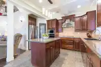 19667 72A AVENUE - thumbnail 10