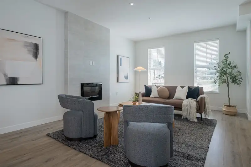 20183 83 AVENUE - photo 4 of 40