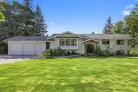 42299 HIGHLAND DRIVE - thumbnail 2