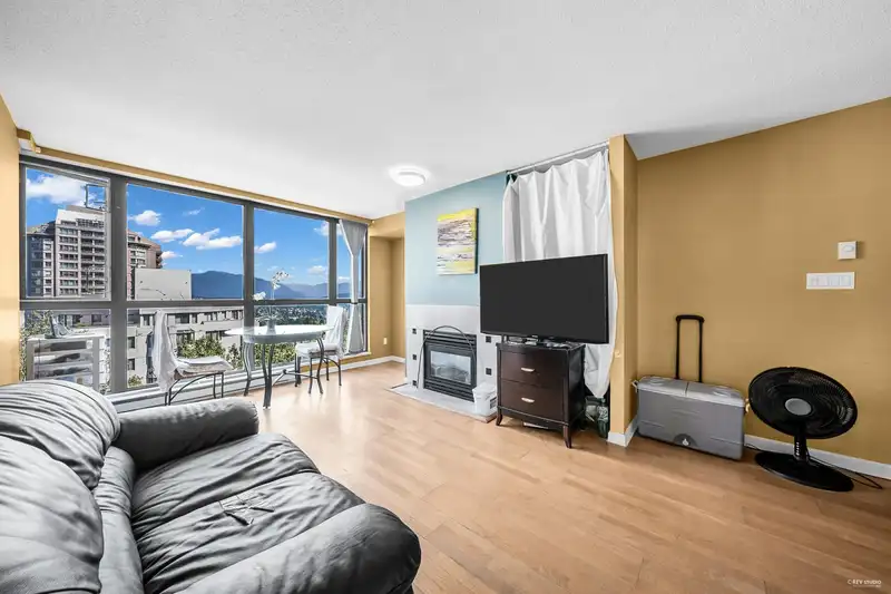 1403 4888 HAZEL STREET - photo 1 of 27