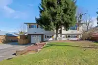 2096 MARTENS STREET - thumbnail 1
