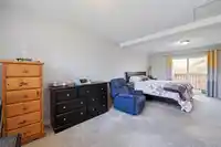 2096 MARTENS STREET - thumbnail 16