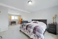 2096 MARTENS STREET - thumbnail 17