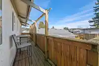 2096 MARTENS STREET - thumbnail 25