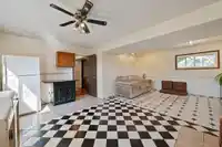 2096 MARTENS STREET - thumbnail 27
