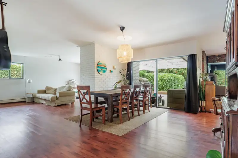 4641 GERRANS BAY ROAD - photo 4 of 25
