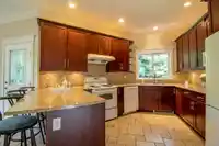 2333 STURDIES BAY ROAD - thumbnail 11