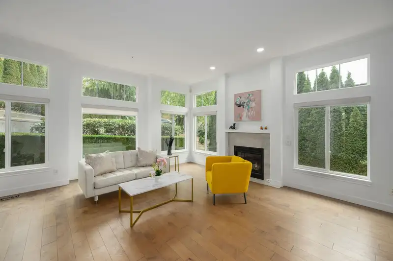 2757 CHELSEA COURT - photo 3 of 40