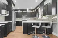 21033 80A AVENUE - thumbnail 2