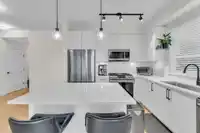 108 19935 75A AVENUE - thumbnail 3