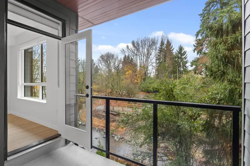 207 27249 ALDERGROVE TOWN CENTRE DRIVE - photo 1 of 23