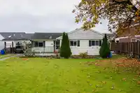 4628 53 STREET - thumbnail 1