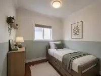 760 E 49TH AVENUE - thumbnail 8