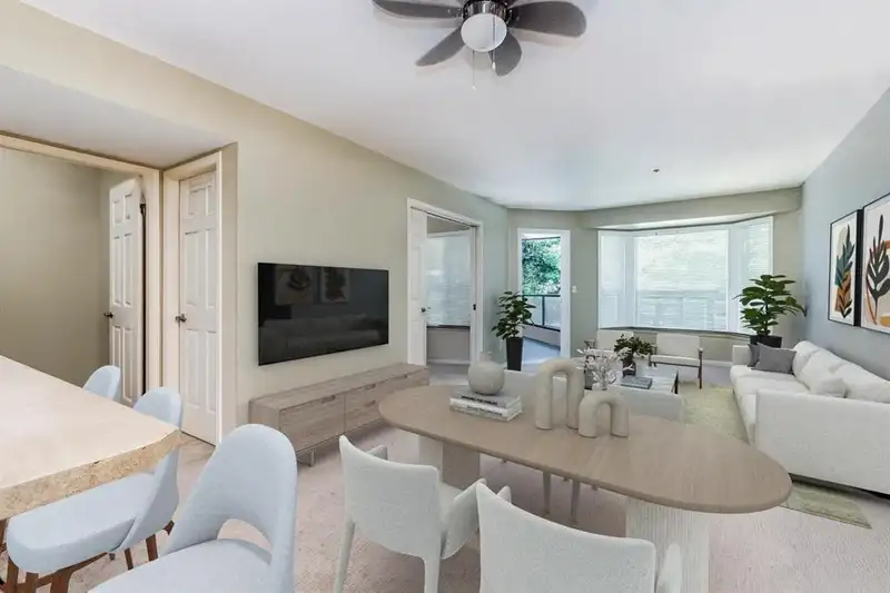314 2700 MCCALLUM ROAD - photo 2 of 31