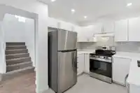6 7660 ABERCROMBIE DRIVE - thumbnail 3
