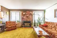 5731 172B STREET - thumbnail 7
