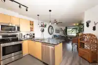 312 3136 ST JOHNS STREET - thumbnail 4