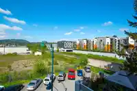 312 3136 ST JOHNS STREET - thumbnail 32