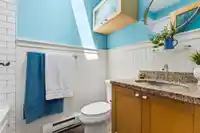 520 8988 HUDSON STREET - thumbnail 15